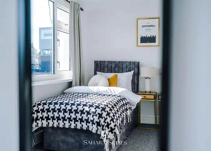 Modern 3Bed - Liverpool Centre - Parking - Sleep 5